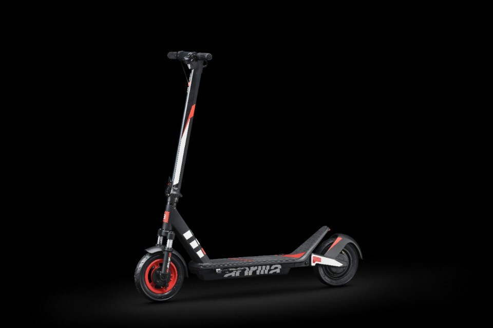 eSR2: il NUOVO monopattino Aprilia