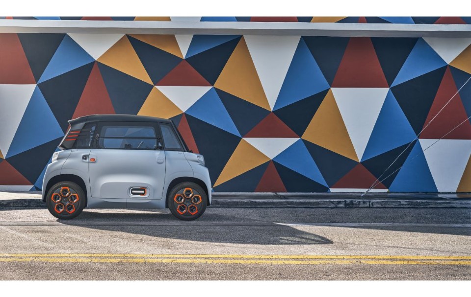 A EICMA Citroën porta la Ami – 100% ëlectric