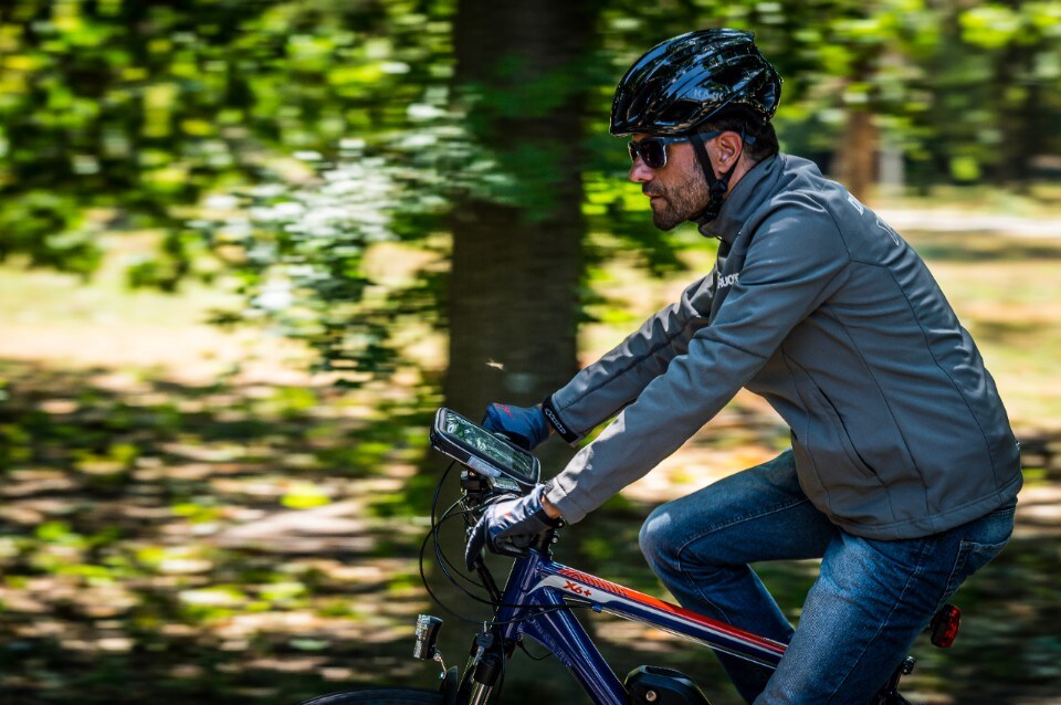 Celly SnapFlex: il porta smartphone di tutti i giorni