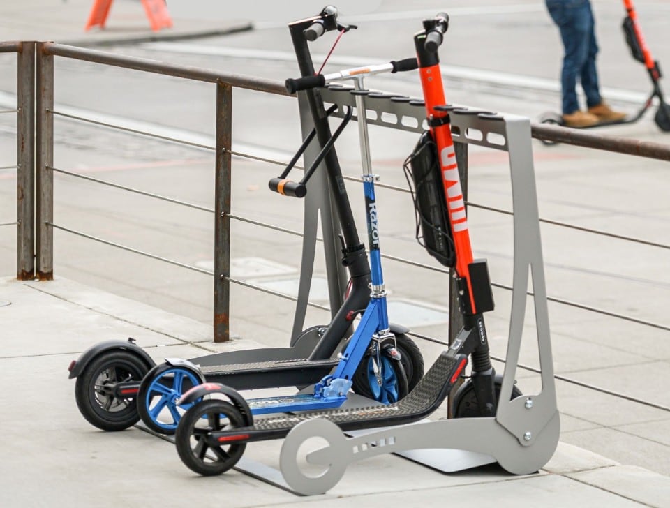 Lucchetti e antifurti per monopattini: la guida all’acquisto 