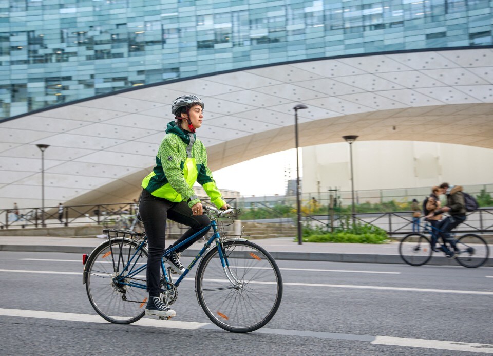 Detectable Jacket: la giacca di Continental che si fa vedere