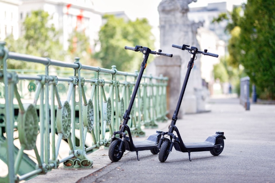 NIU presenta a IFA i monopattini KQi 100P e 100F