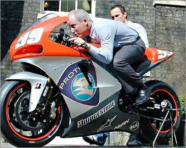 Esclusivo! Il motore KTM V4 MotoGP
