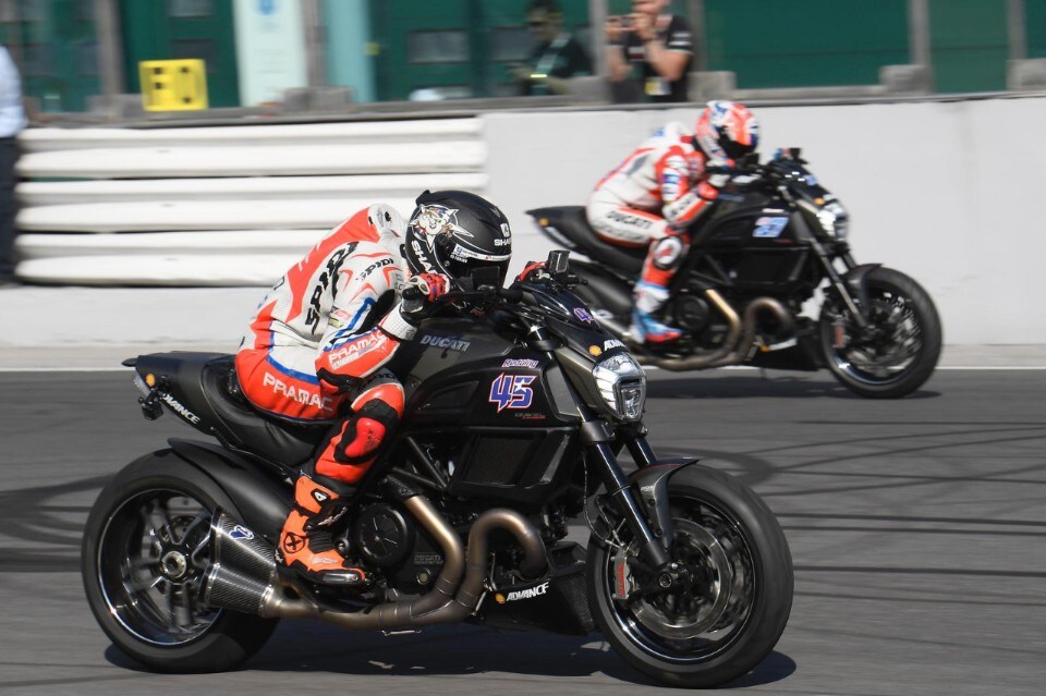 Diavel Drag Race: Redding  batte Stoner