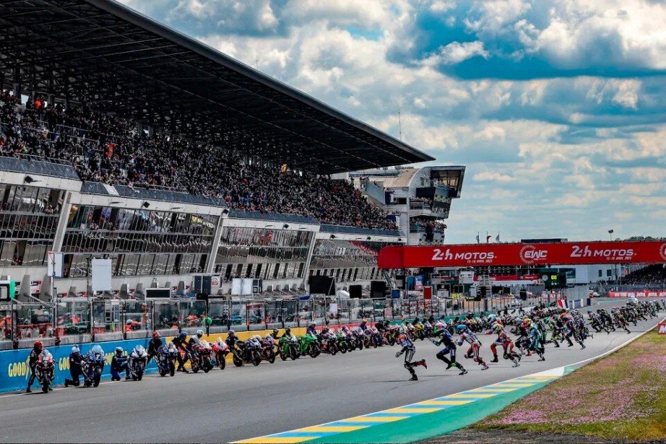 EWC - 24h Le Mans: trionfo Honda davanti a Yamaha e BMW