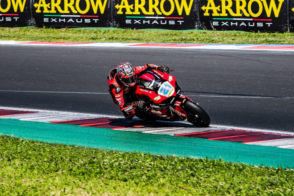 CIV 2026 Misano: doppietta per Delbianco in Superbike