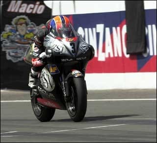 Vincono Rossi, Melandri e Vincent