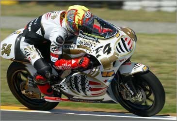 Welkom: pole a Rossi, De Puniet e Dovizioso