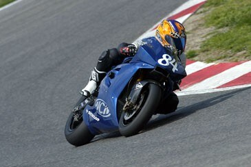 Un nuovo V6 per la WCM