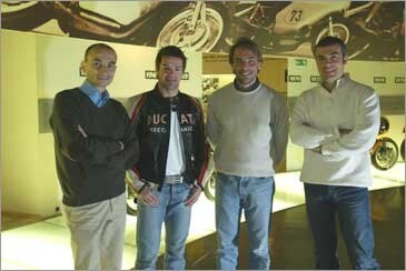 Checa visita la Ducati