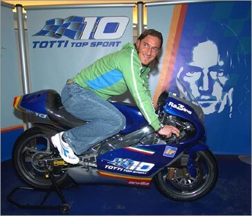 125: Totti presenta il suo team