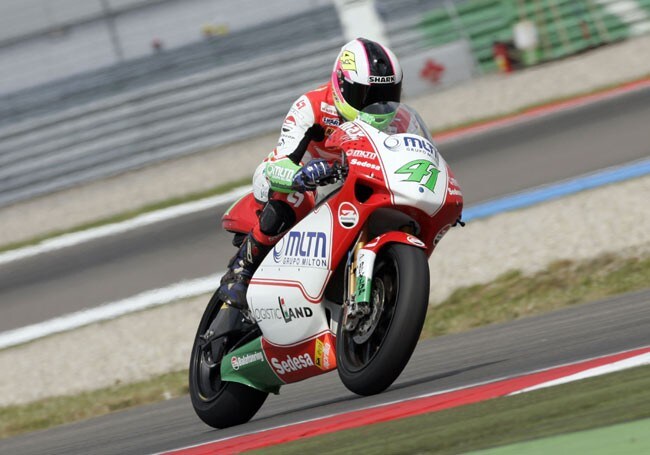 Phillip Island FP: ok Rossi, Barbera, Espargaro