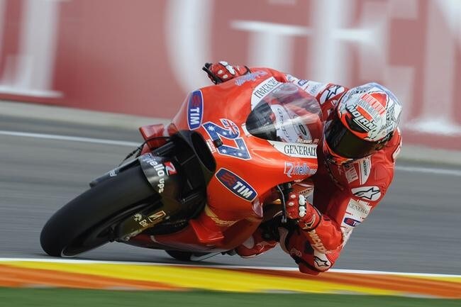 Valencia: ultima pole "rossa" per Stoner
