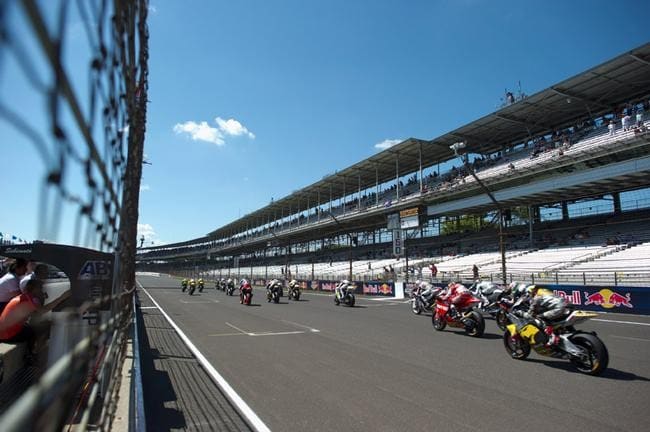 In carena: Pagare per correre