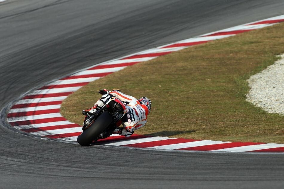MotoGP: tutti a Sepang, tranne Marquez