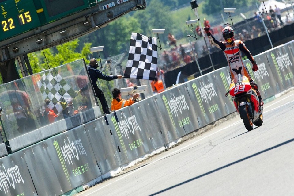 MotoGP, Le Mans: Marquez tiene tutti in pugno