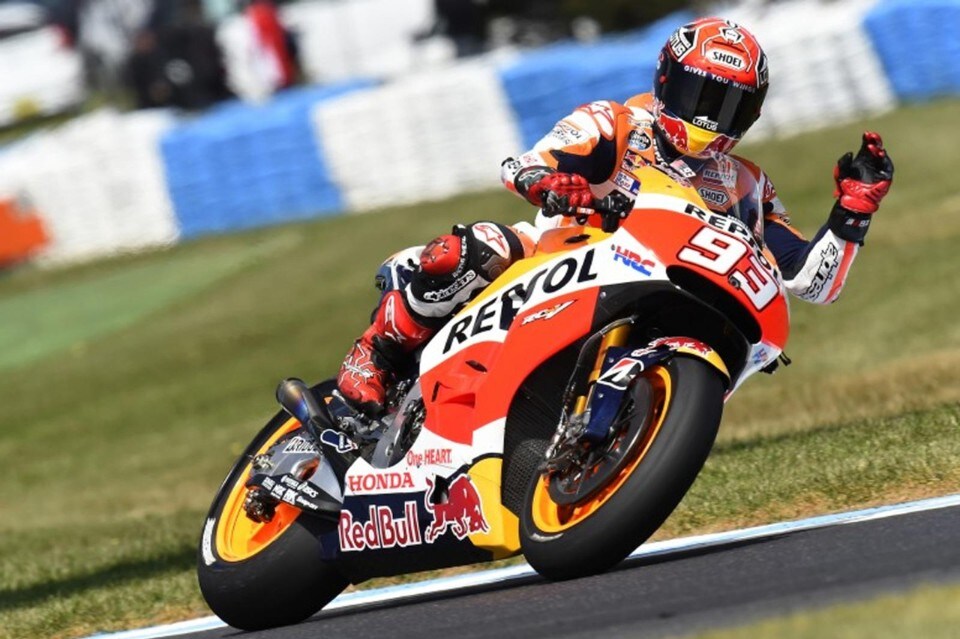 MotoGP, Australia: Marquez c'è, Lorenzo 2°. Iannone vincitore morale