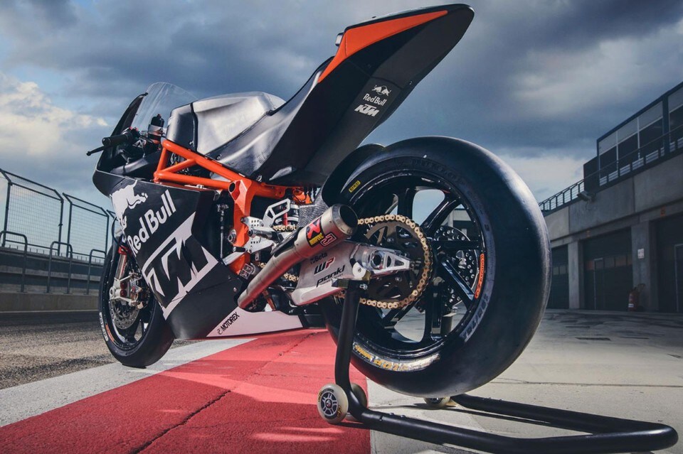 KTM in Moto2 con Binder e Oliveira