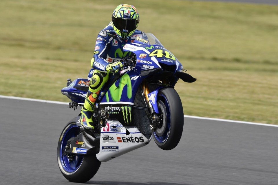 MotoGP Motegi: Rossi scatenato in pole. Marquez troppi errori. Lorenzo sta bene