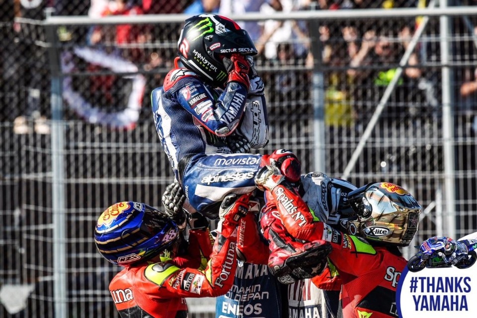 MotoGP Valencia: ultimo giorno di scuola