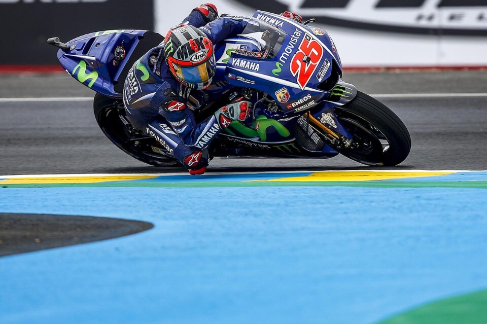 MotoGP Le Mans: Vinales vince e allunga, Rossi esalta ma finisce a terra