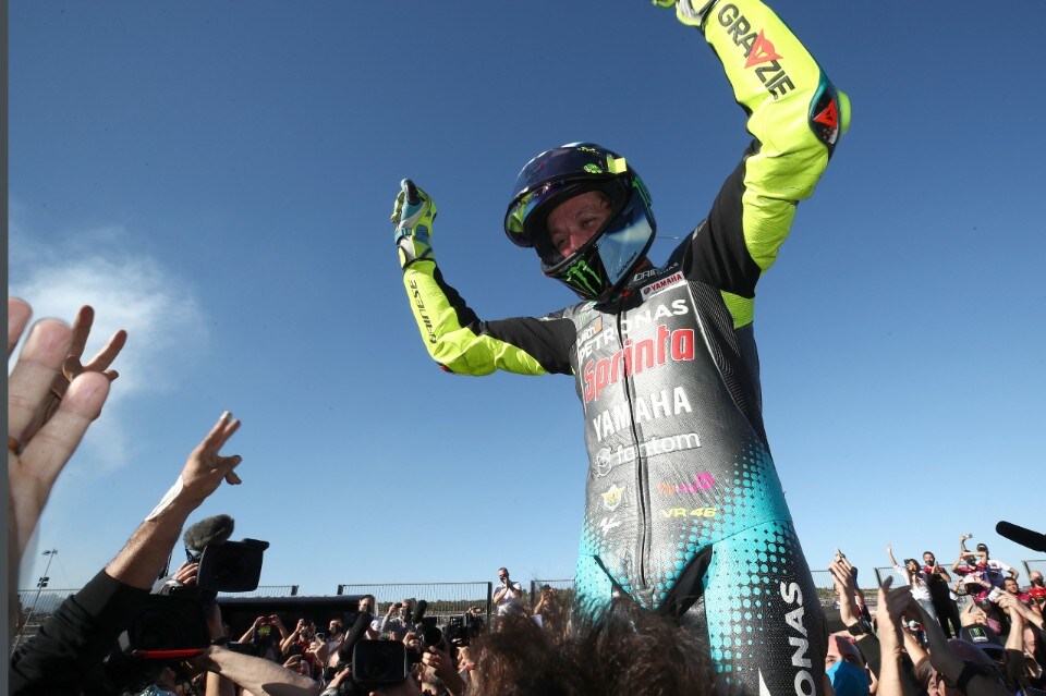 MotoGP Valencia: GRAZIE VALE, Pecco che spettacolo!