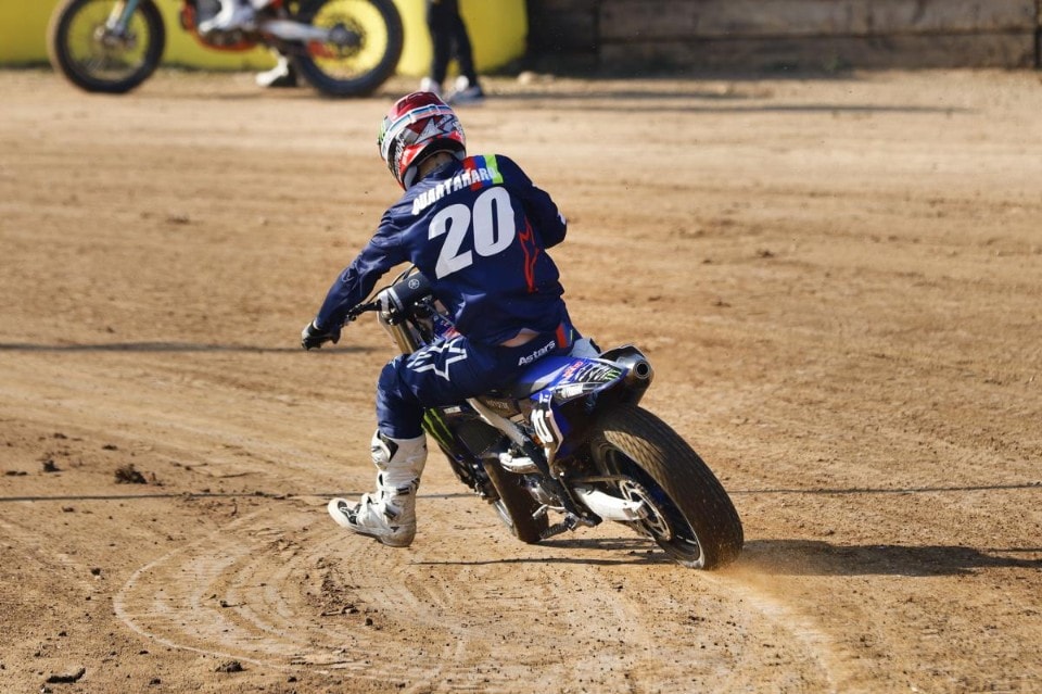 Quartararo si allena con il flat track