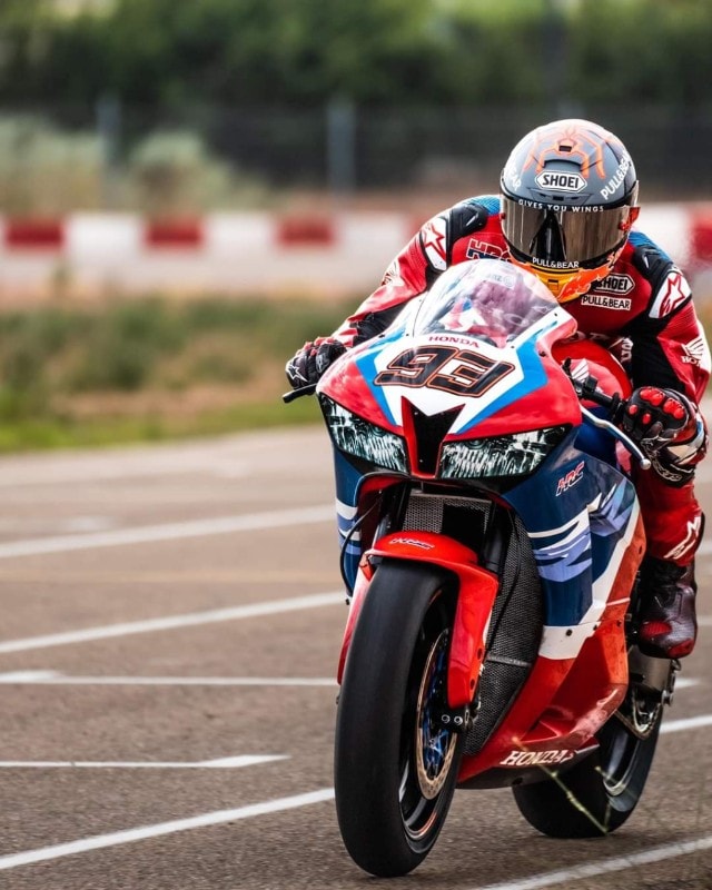 Marc Márquez torna in moto: primo test ad Aragon