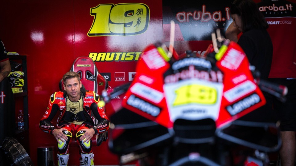 MotoGP: Bautista convince sulla Desmosedici GP