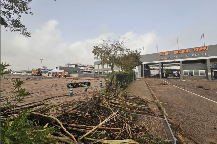 MotoGP: alluvione a Valencia, ultimo GP a rischio