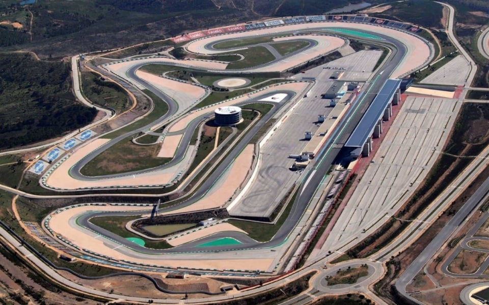Autodromo di Algarve: la montagna russa del Portogallo