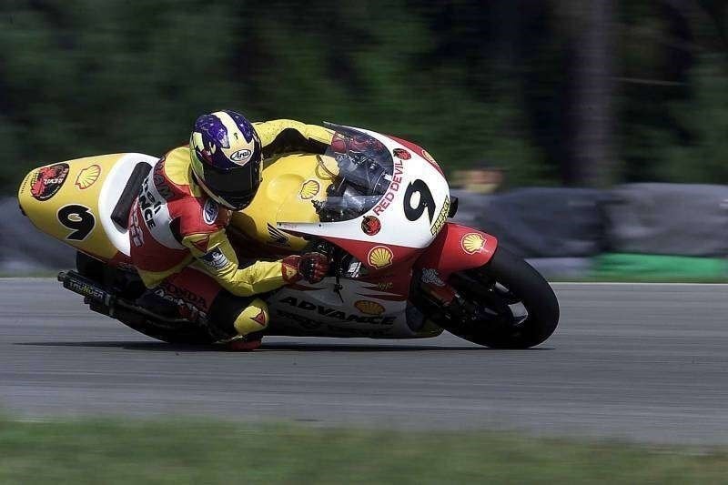 Leon Haslam: le mie corse, la mia vita