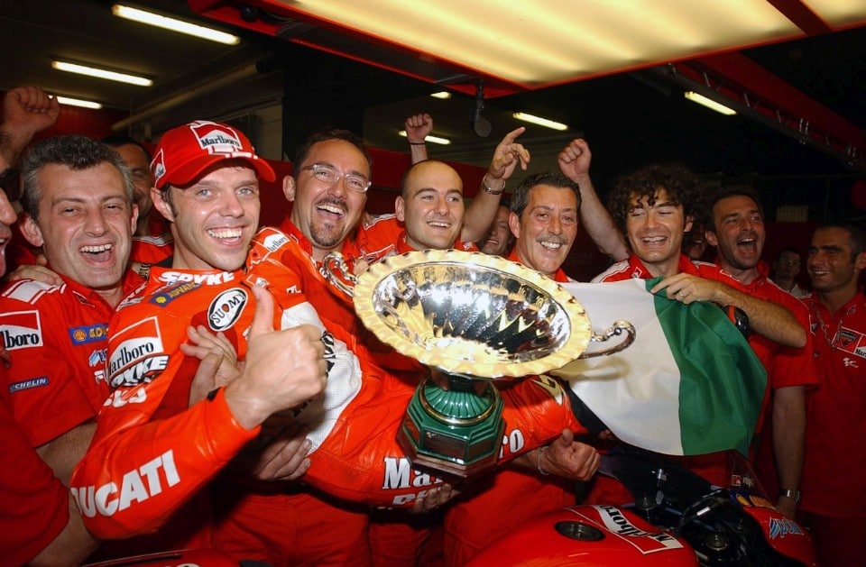 Loris Capirossi: tutto su Capirex