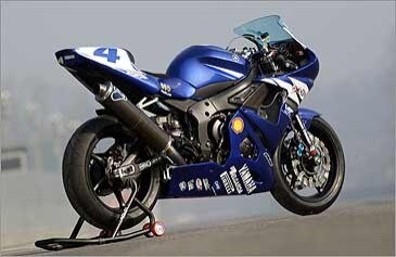 Yamaha YZF R6 SS 2003