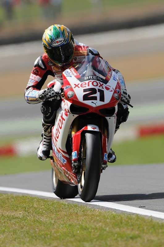 Brands Hatch: la furia dopo la tempesta