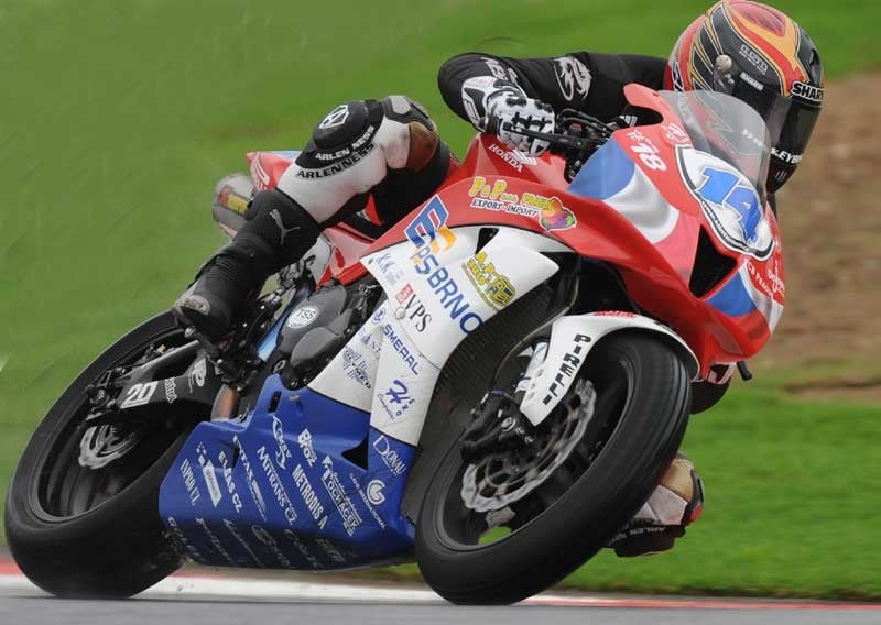 Portimao: Corser in pole