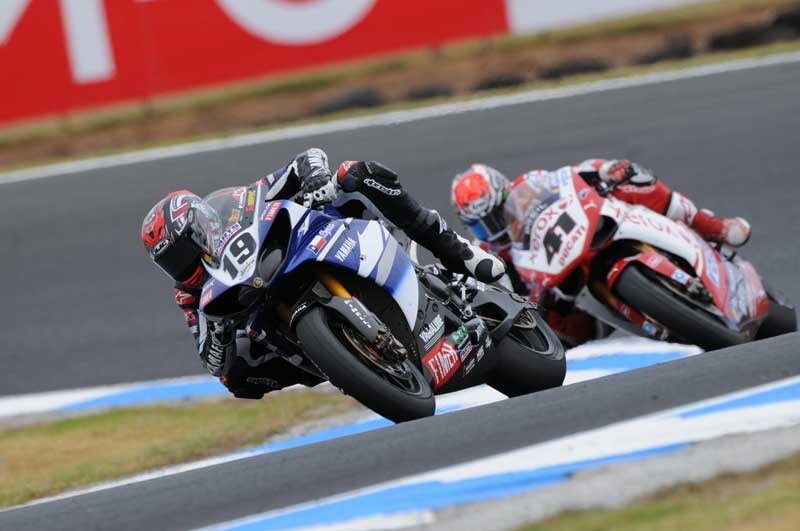 Phillip Island: vincono Haga e Spies