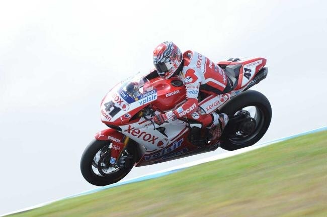 Xaus-Haga, incidente nel warm-up