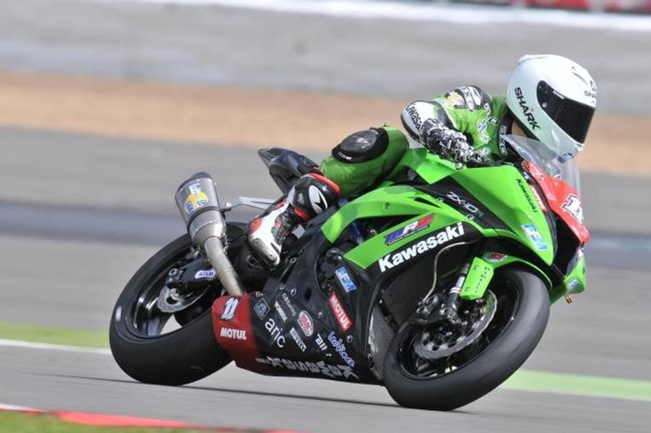 1000 SSTK Q1 Silverstone: Guarnoni e la Kawasaki sugli altari
