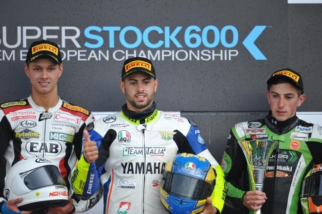 1000 SSTK Silverstone Gara: La Marra, ottima prima!