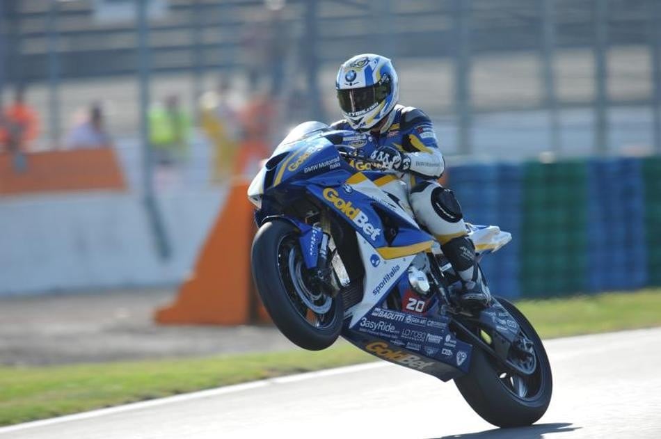 1000 SSTK Magny Cours Q1: Barrier prenota il week end