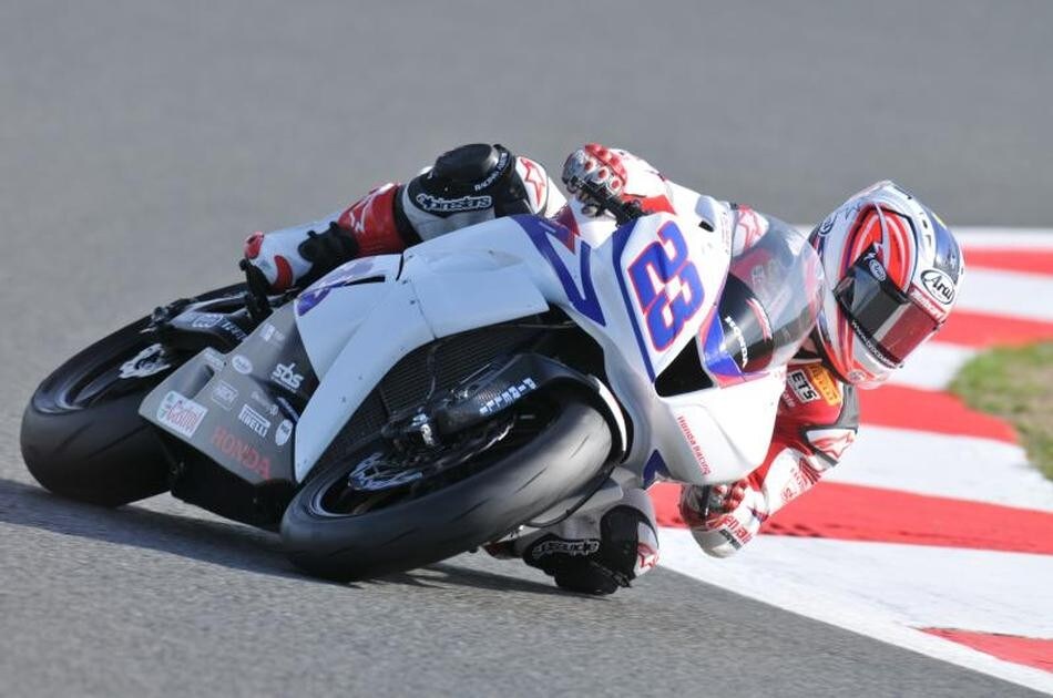 Supersport Magny Cours Q2: l'ultima pole a Broc Parkes