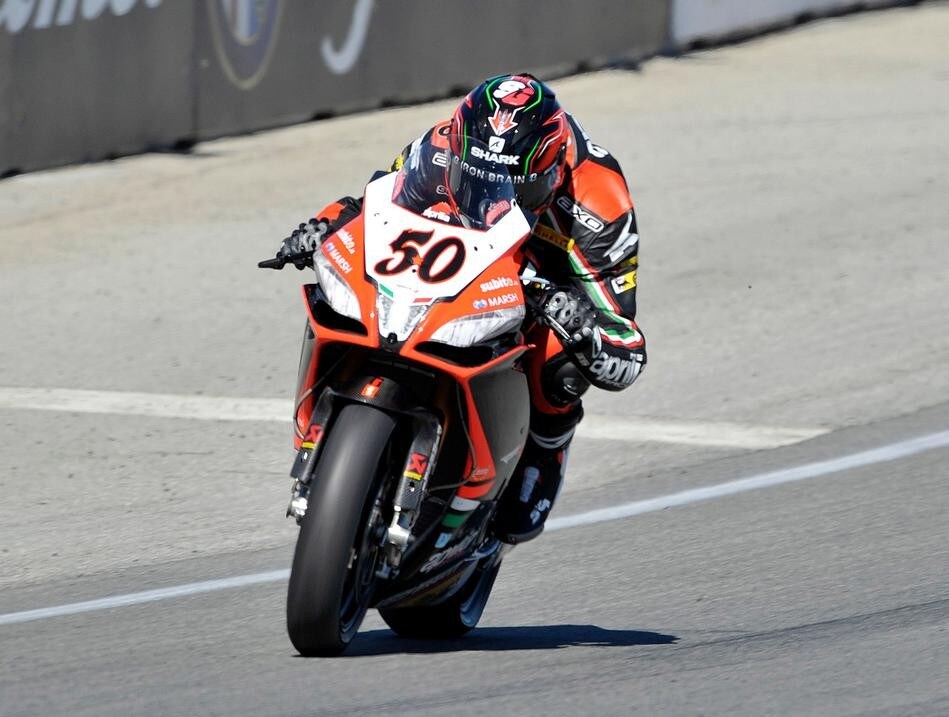 SBK: Guintoli rialza la testa a Magny Cours