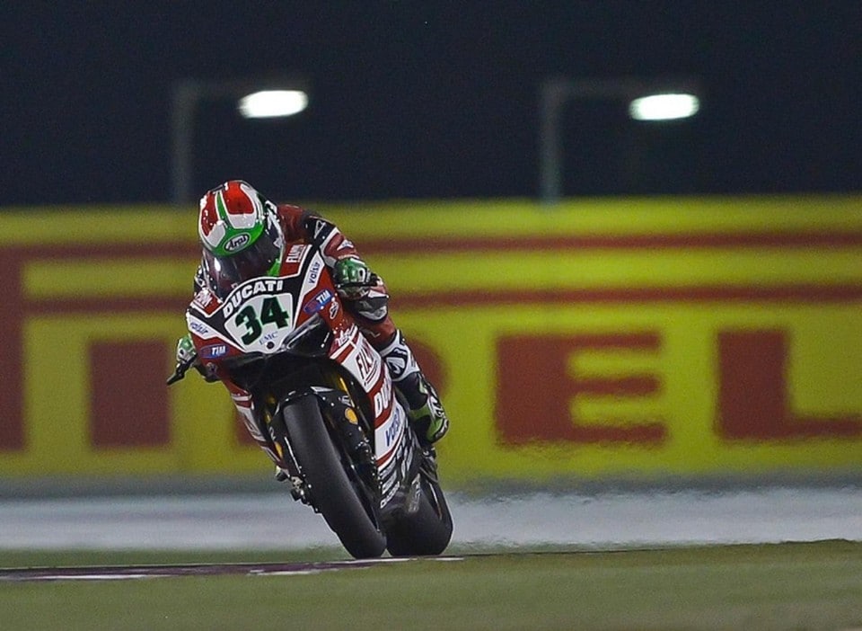 SBK, Losail: Giugliano, un lampo rosso in pole