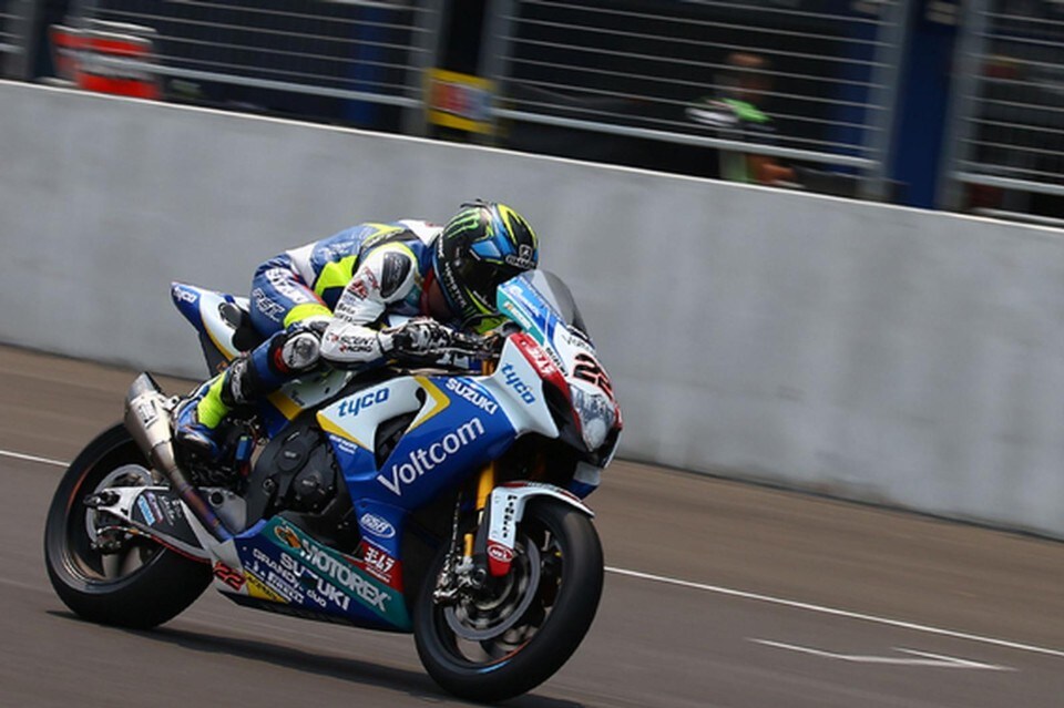 SBK Thailandia prove libere: avanti Lowes