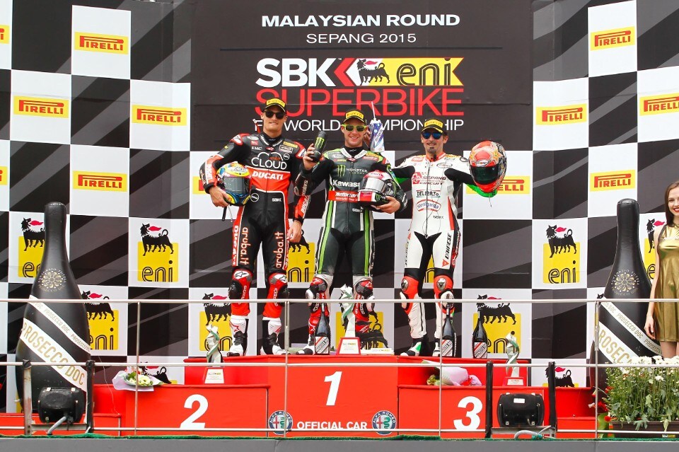 SBK, Sepang: Biaggi talento infinito. Davies brilla, Rea festa a metà