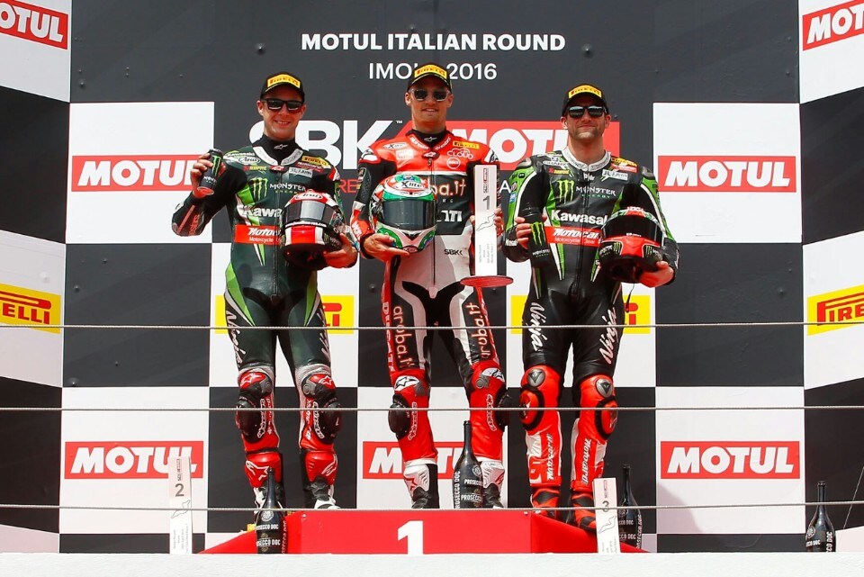 SBK Imola: Davies replica in gara2. Kawasaki nel panino Ducati