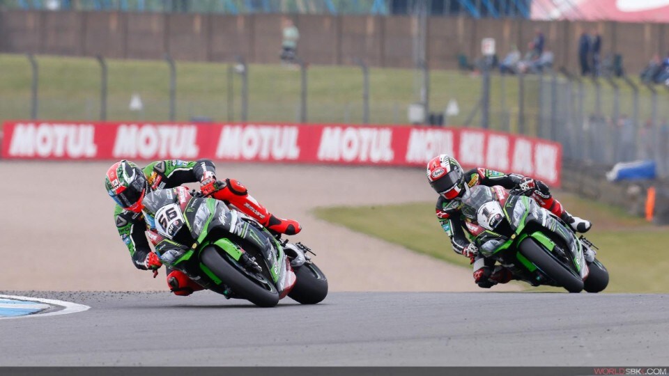 SBK Misano: fuga per la vittoria