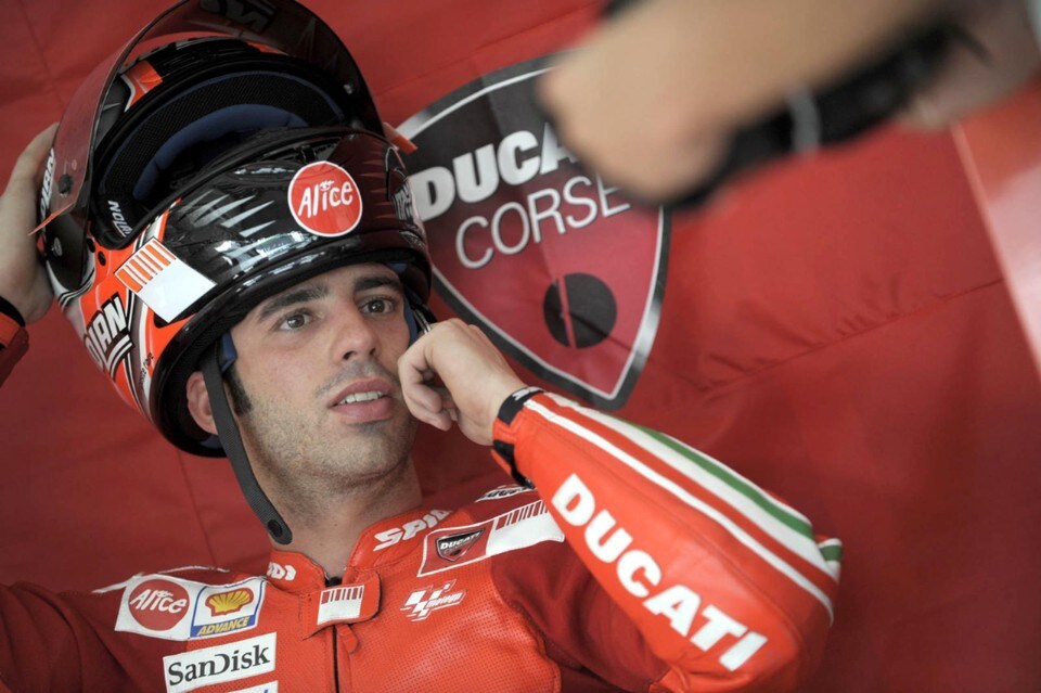 SBK: Marco Melandri in Ducati nel 2017, fuori Giugliano