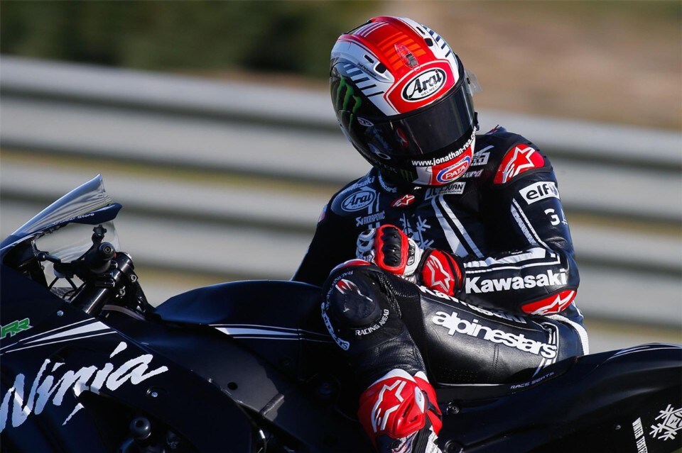 SBK e MotoGP: prove di 2017 a distanza e Rea fa il tempo